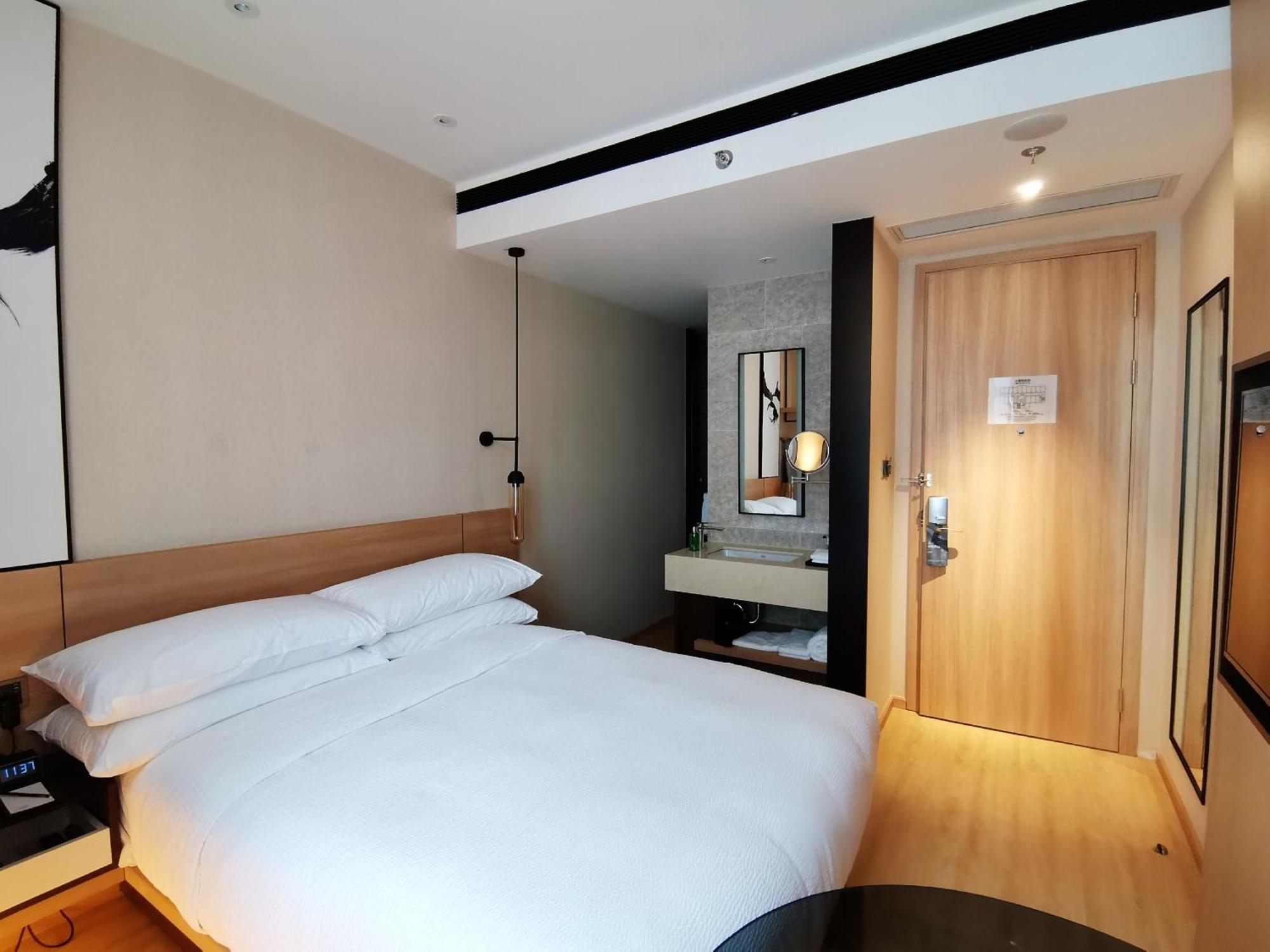 แฟร์ฟิลด์ บาย แมริออท เซี่ยงไฮ้ ผู่ตง เซ็นทรัล Hotel ภายนอก รูปภาพ